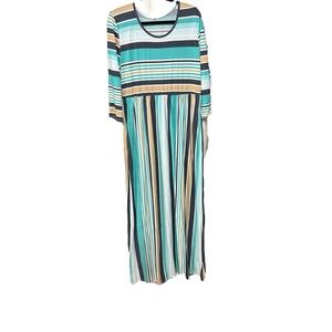 egy california women’s size XL Maxi dress
teal striped new